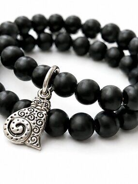 Handmade Boho Wooden Bead Bracelet NWT Black Beads Silver Cat Charm OOAK